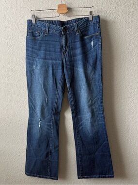 Levi's Women's Mid Rise Boot Cut Jeans - Dark Blue Wash size 10S